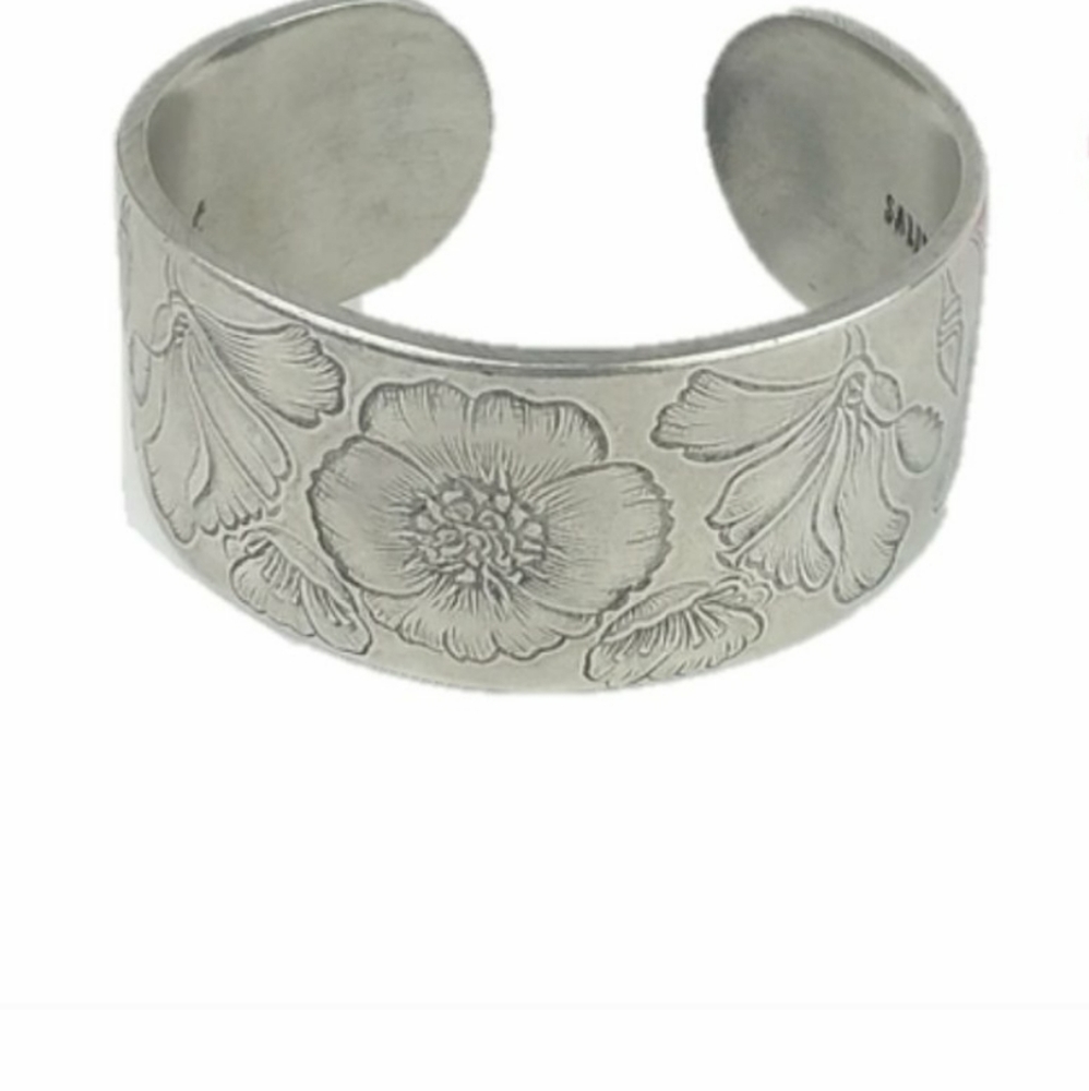 Salisbury Pewter Poppy Bracelet